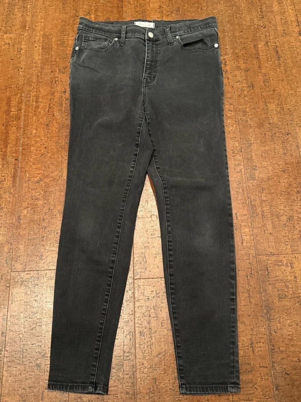 Madewell Women’s 31 Faded Black 9” High Rise Skinny Skinny Jeans